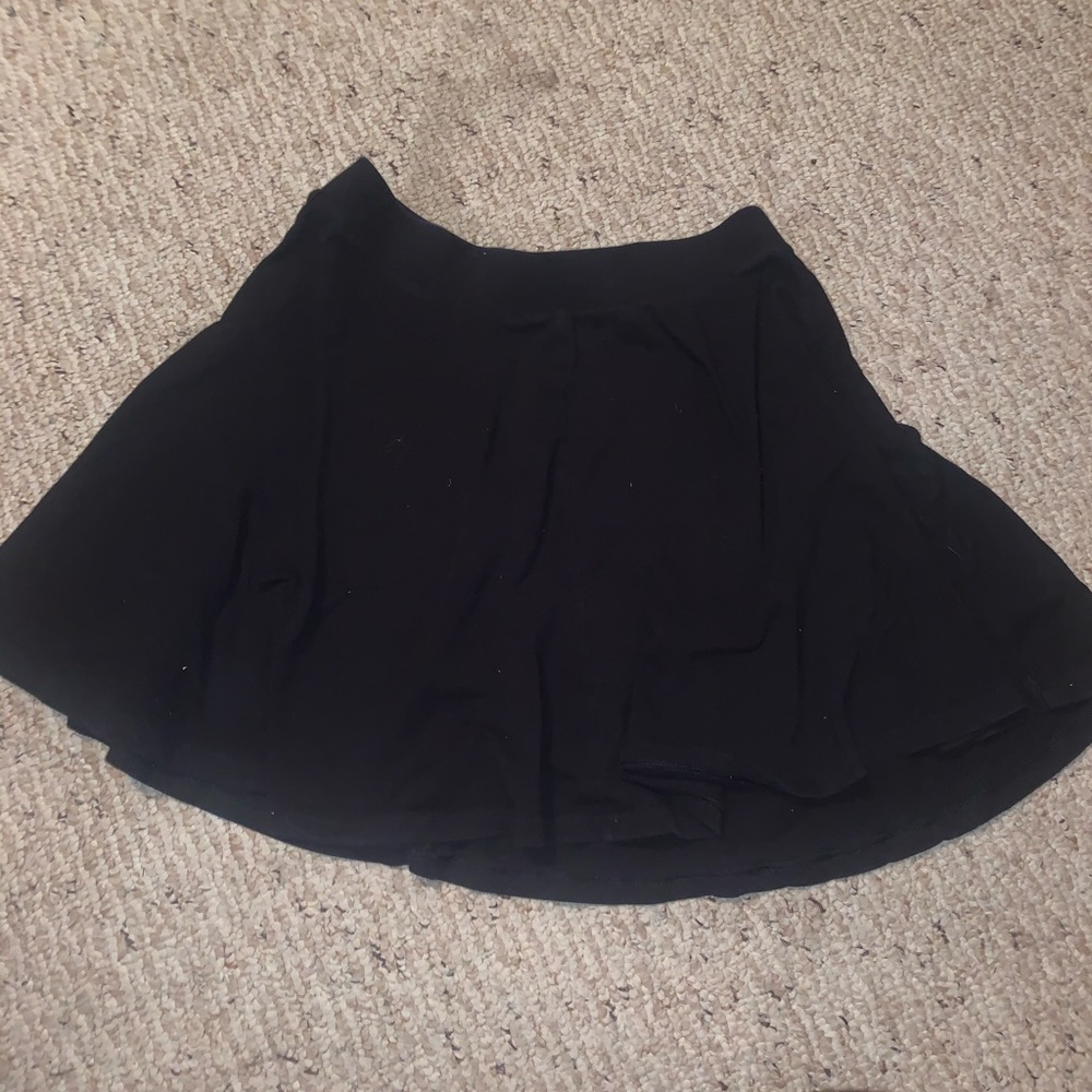 Skater Skirt. Size large.
